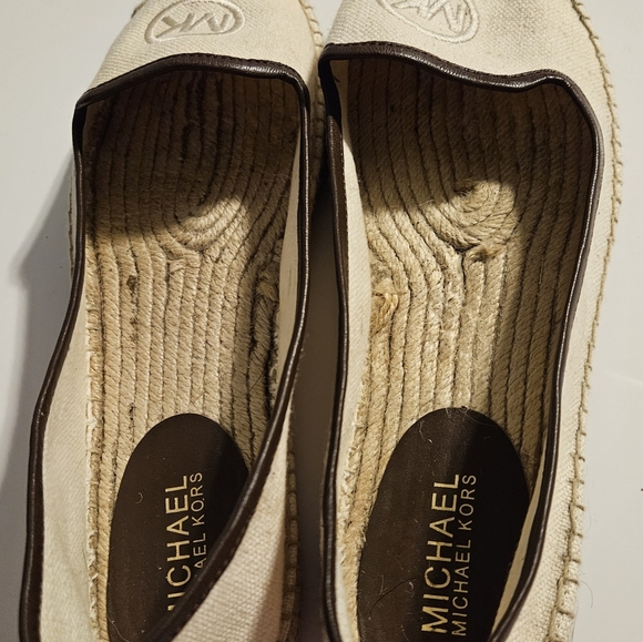 Michael Kors Summer Flats - Picture 4 of 8